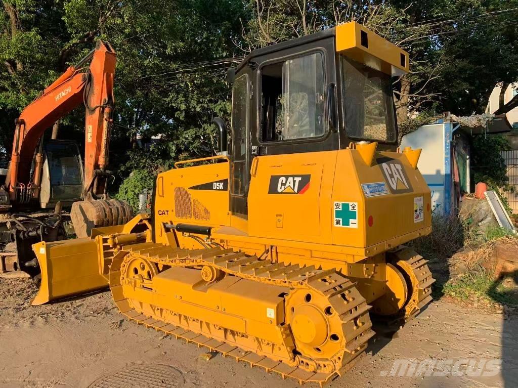 CAT D 5 K Vikšriniai buldozeriai