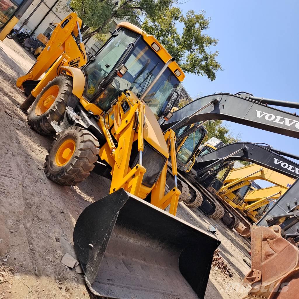 JCB 3CX Ekskavatoriniai krautuvai