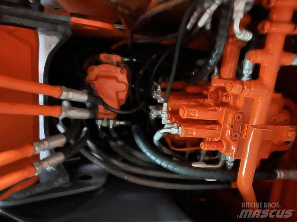 Hitachi ZX 70 Mini ekskavatoriai < 7 t