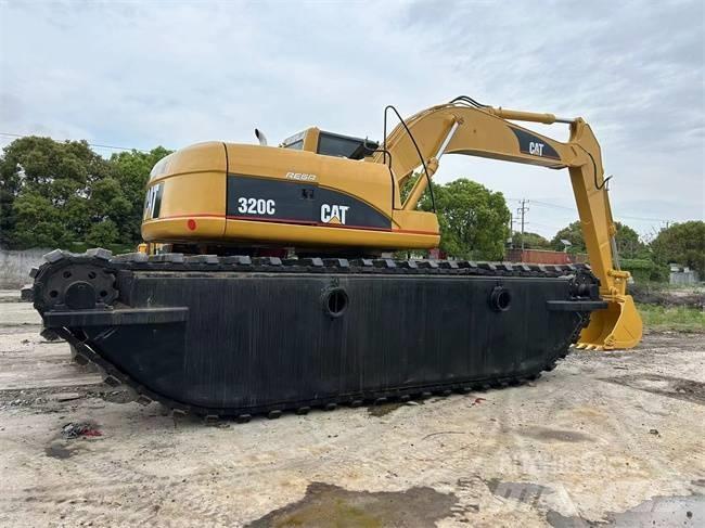CAT 320 C Amfibiniai ekskavatoriai
