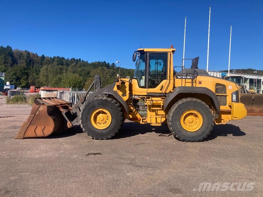 Volvo L 110 H Naudoti ratiniai krautuvai