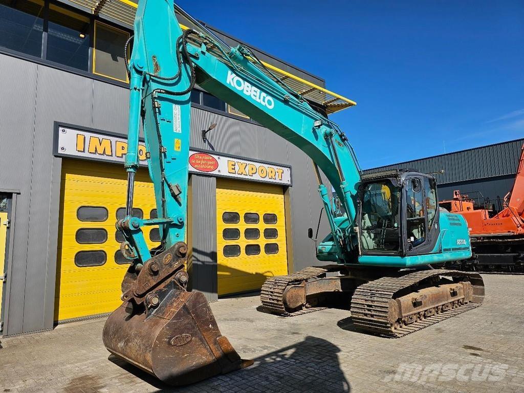 Kobelco SK210LC-9 Vikšriniai ekskavatoriai