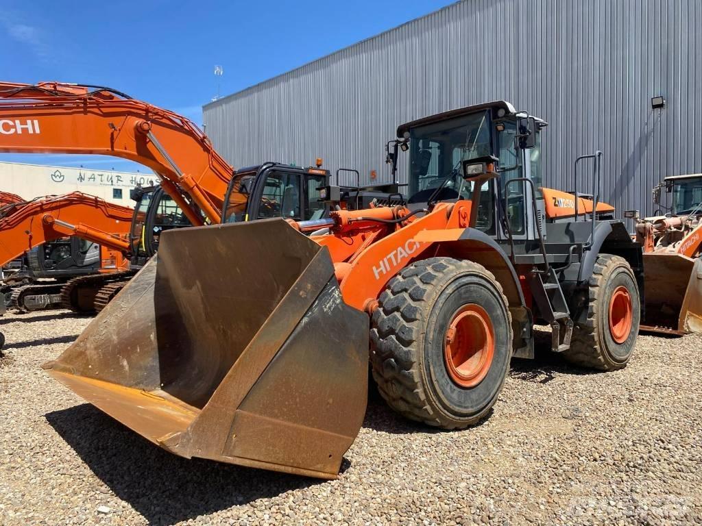 Hitachi ZW 250 Naudoti ratiniai krautuvai