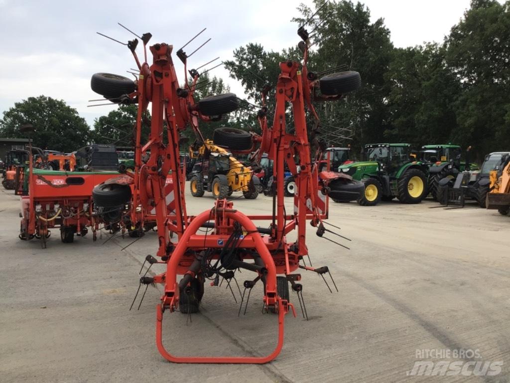 Kuhn GF 8702 Šieno grėbliai ir vartytuvai