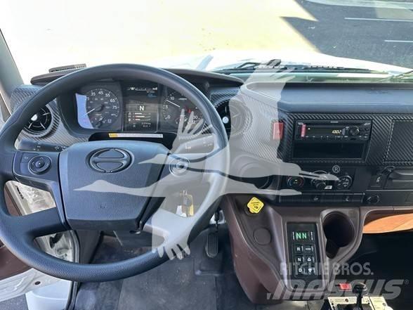 Hino XL8 Savivarčių priekabų vilkikai