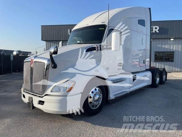 Kenworth T680 Naudoti vilkikai
