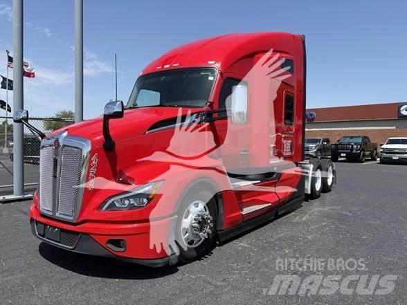 Kenworth T680 Naudoti vilkikai