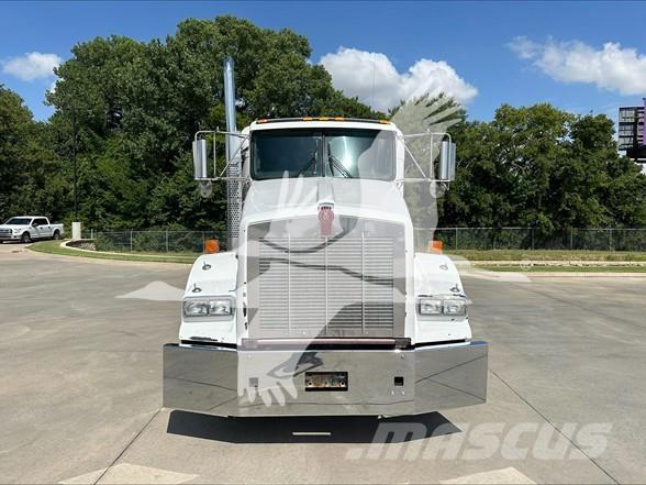 Kenworth T800 Naudoti vilkikai