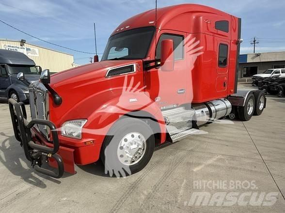 Kenworth T880 Naudoti vilkikai