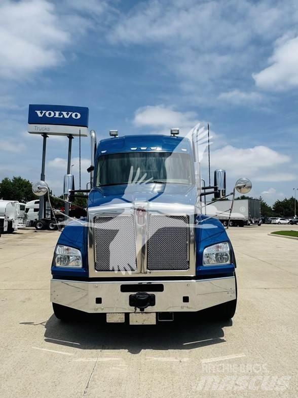Kenworth T880 Naudoti vilkikai