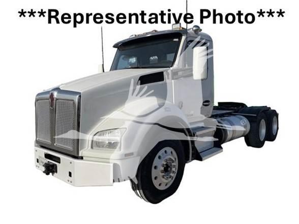 Kenworth T880 Naudoti vilkikai