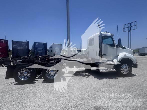 Kenworth T880 Naudoti vilkikai