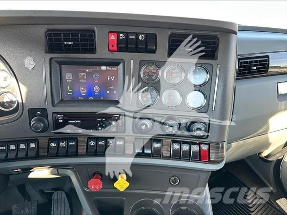 Kenworth T880 Naudoti vilkikai