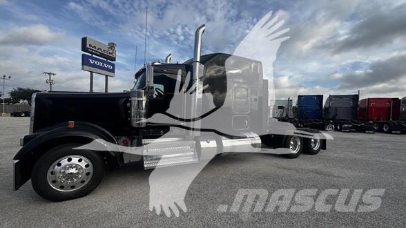 Kenworth W900 Naudoti vilkikai