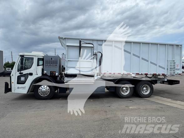 Mack LR64 Statyba - Kita