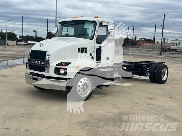Mack MD6 Statyba - Kita