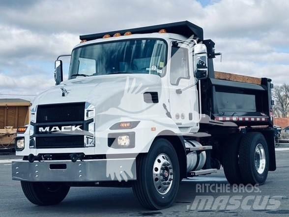 Mack MD6 Savivarčių priekabų vilkikai
