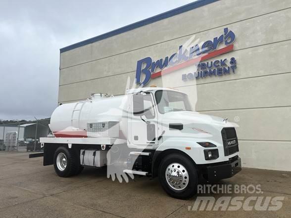 Mack MD6 Statyba - Kita