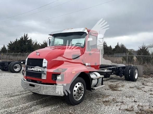 Mack MD6 Važiuoklė su kabina