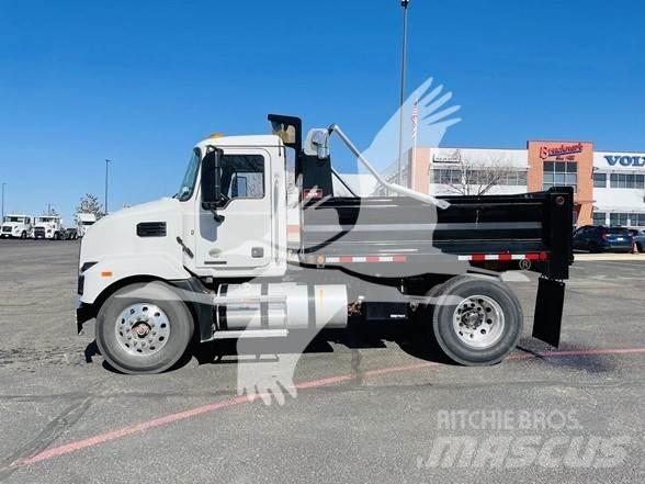 Mack MD6 Savivarčių priekabų vilkikai