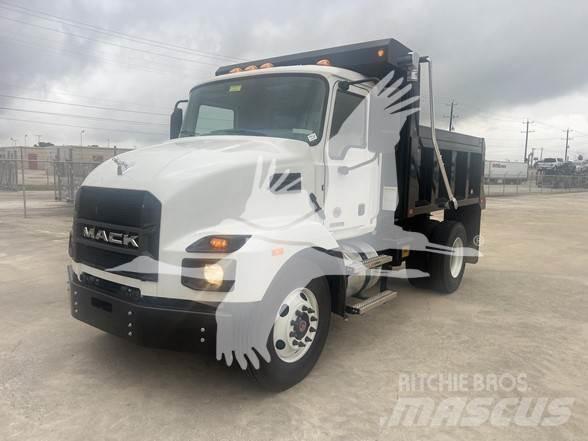 Mack MD6 Savivarčių priekabų vilkikai