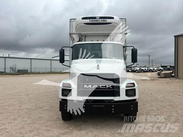Mack MD6 Statyba - Kita