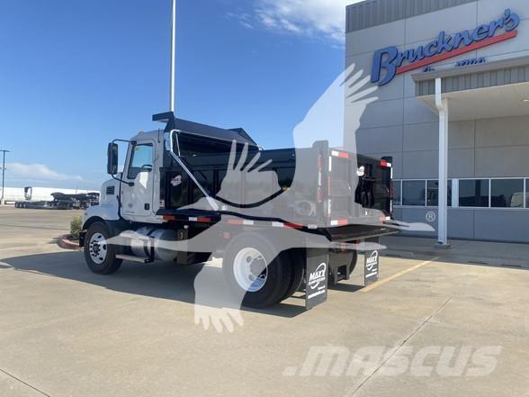 Mack MD6 Savivarčių priekabų vilkikai