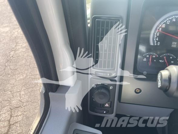 Mack MD6 Važiuoklė su kabina