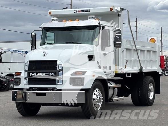 Mack MD6 Savivarčių priekabų vilkikai