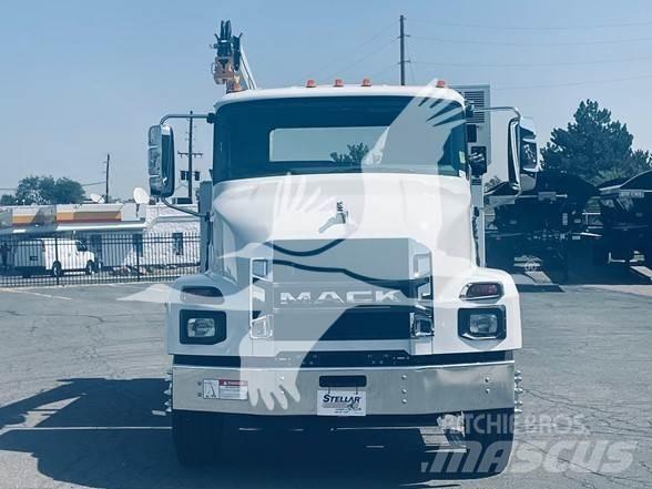Mack MD7 Statyba - Kita