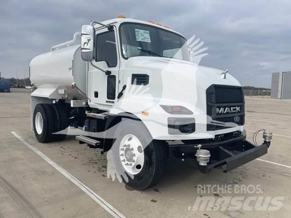 Mack MD7 Automobilinės cisternos