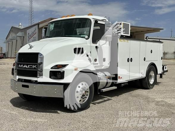 Mack MD7 Statyba - Kita