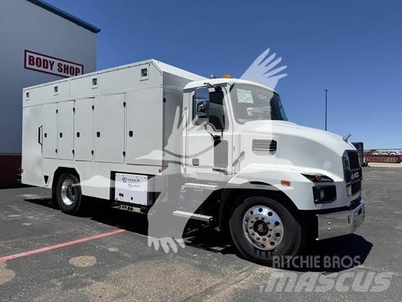 Mack MD7 Statyba - Kita