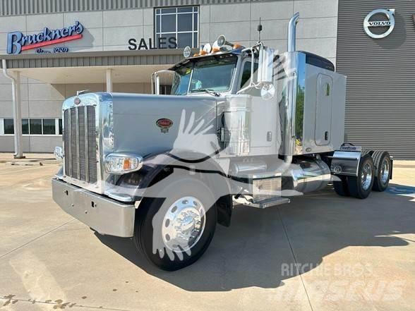 Peterbilt 388 Naudoti vilkikai