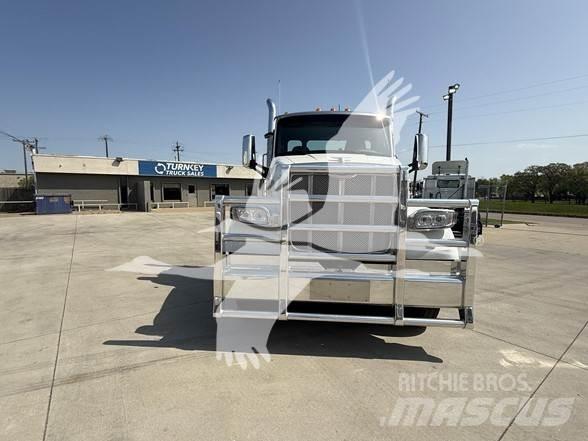 Peterbilt 567 Naudoti vilkikai