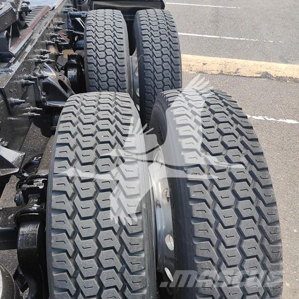 Peterbilt 579 Naudoti vilkikai