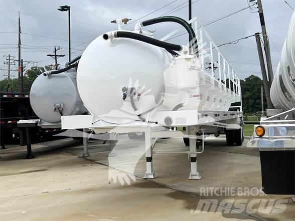 Troxell 130BBL Cisternos puspriekabės