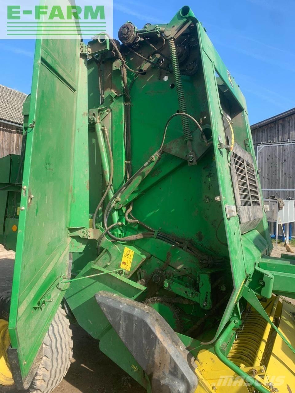 John Deere 592C Stačiakampių ryšulių presai
