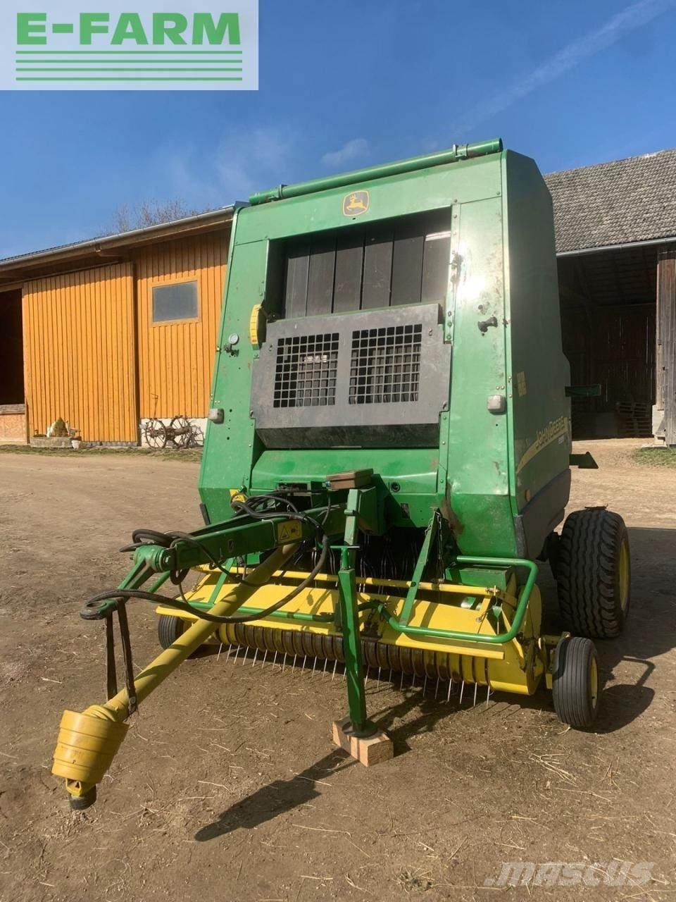 John Deere 592C Stačiakampių ryšulių presai