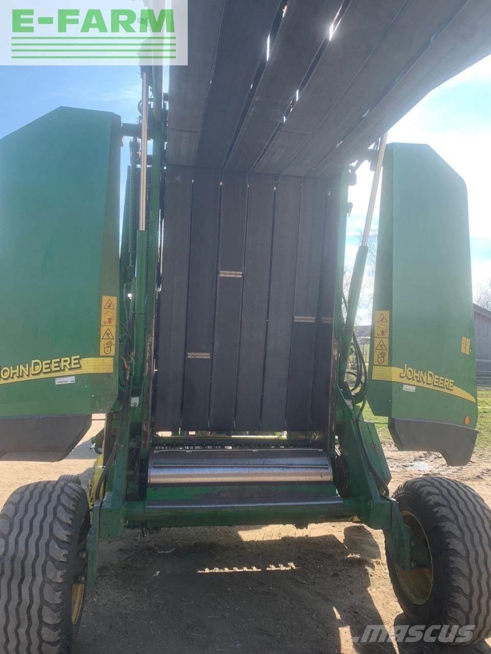 John Deere 592C Stačiakampių ryšulių presai