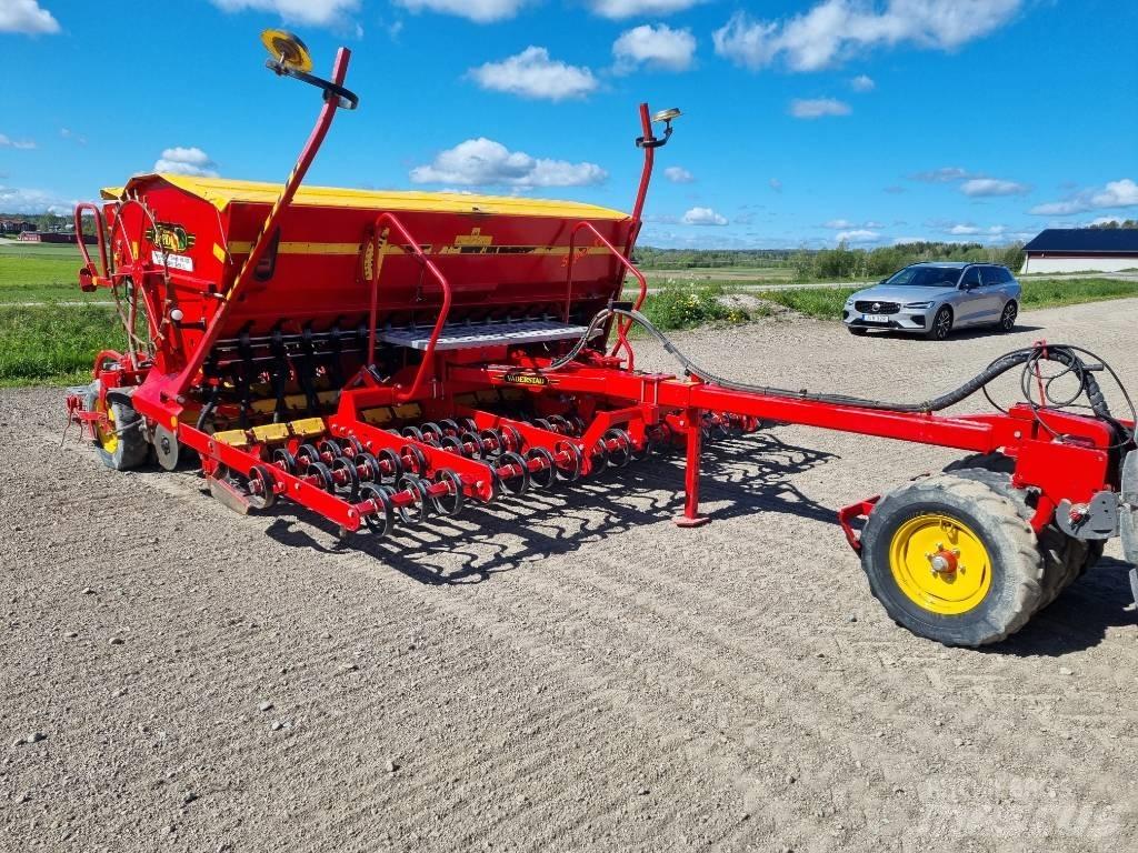 Väderstad 400C Sėjamieji kombainai