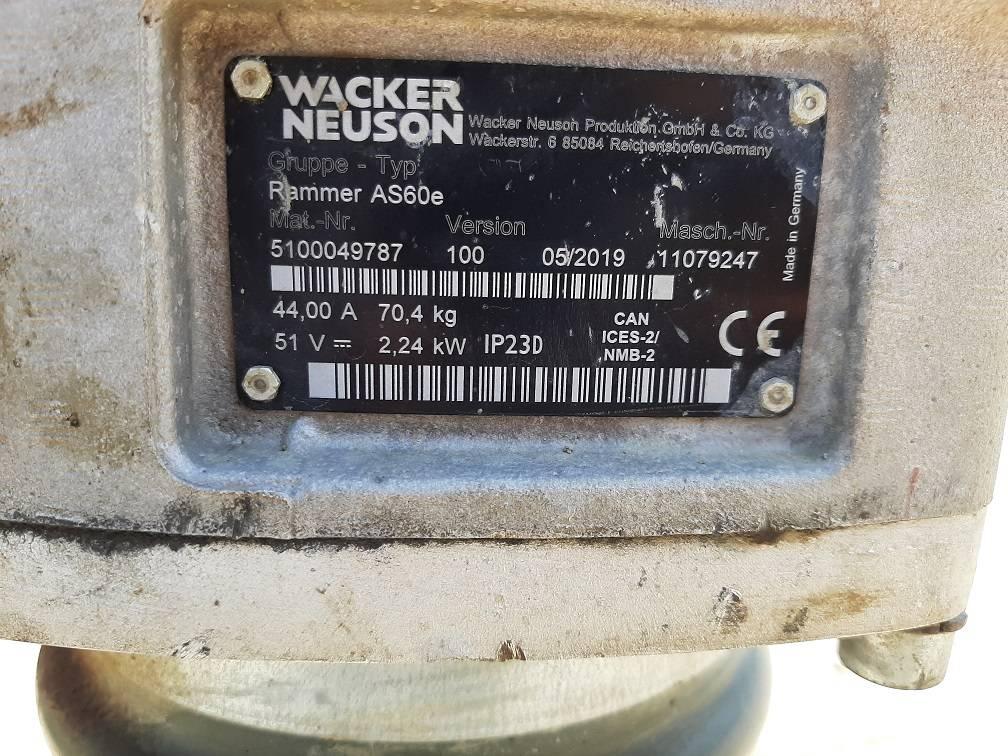 Wacker Neuson AS60e Plūktuvai