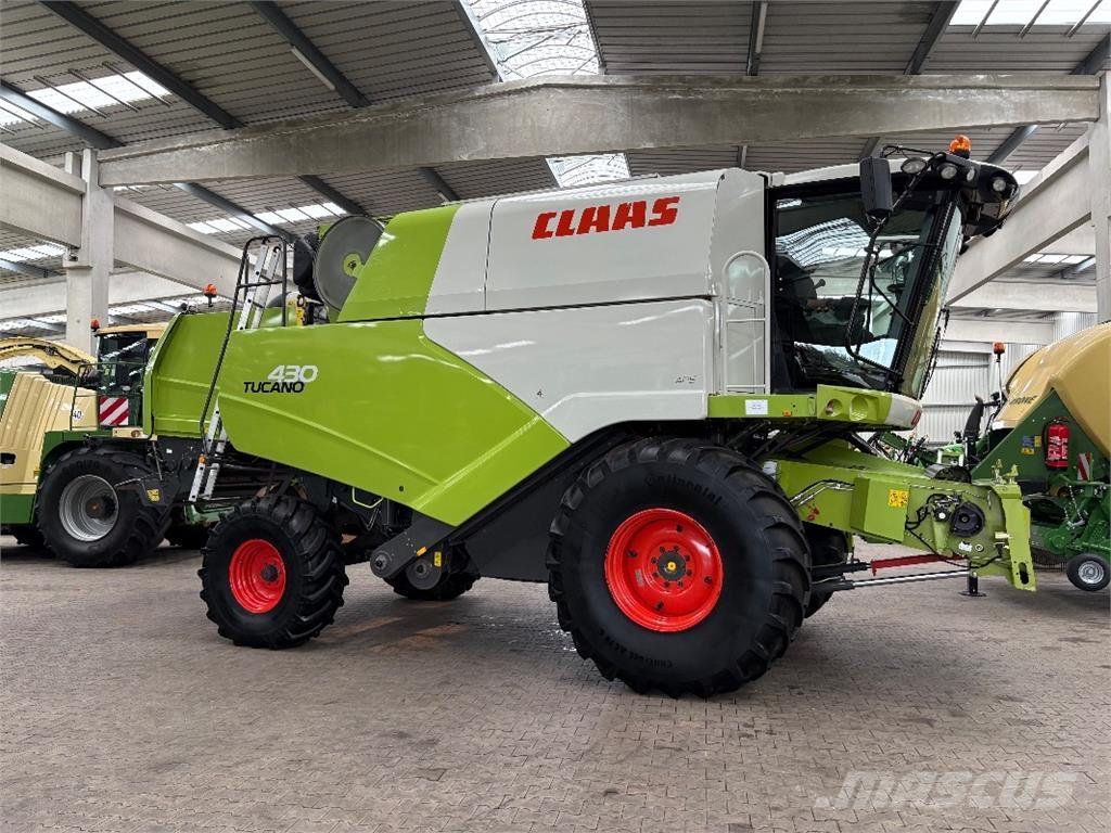 CLAAS Tucano 430 Derliaus nuėmimo kombainai