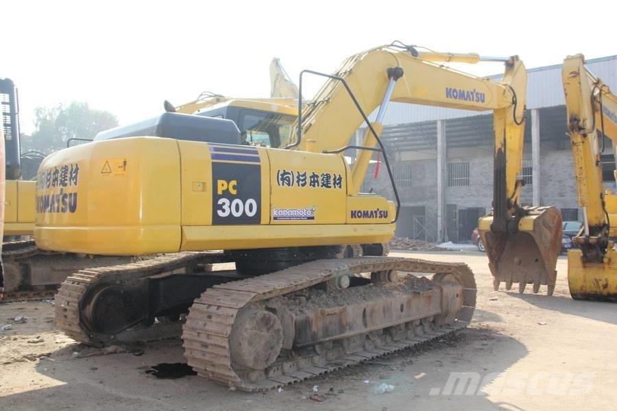 Komatsu PC 300-7 Vikšriniai ekskavatoriai