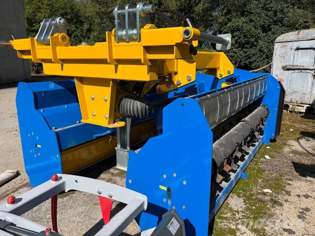 Zanon ZTS TWIN 620 Ganyklų šienapjovės / rėžtuvės