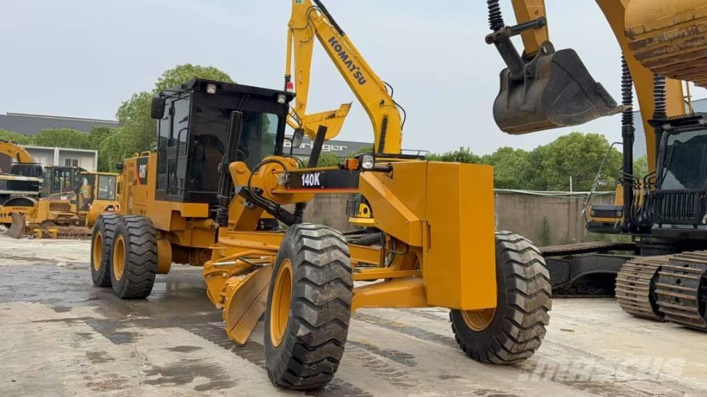 CAT 140 K Greideriai