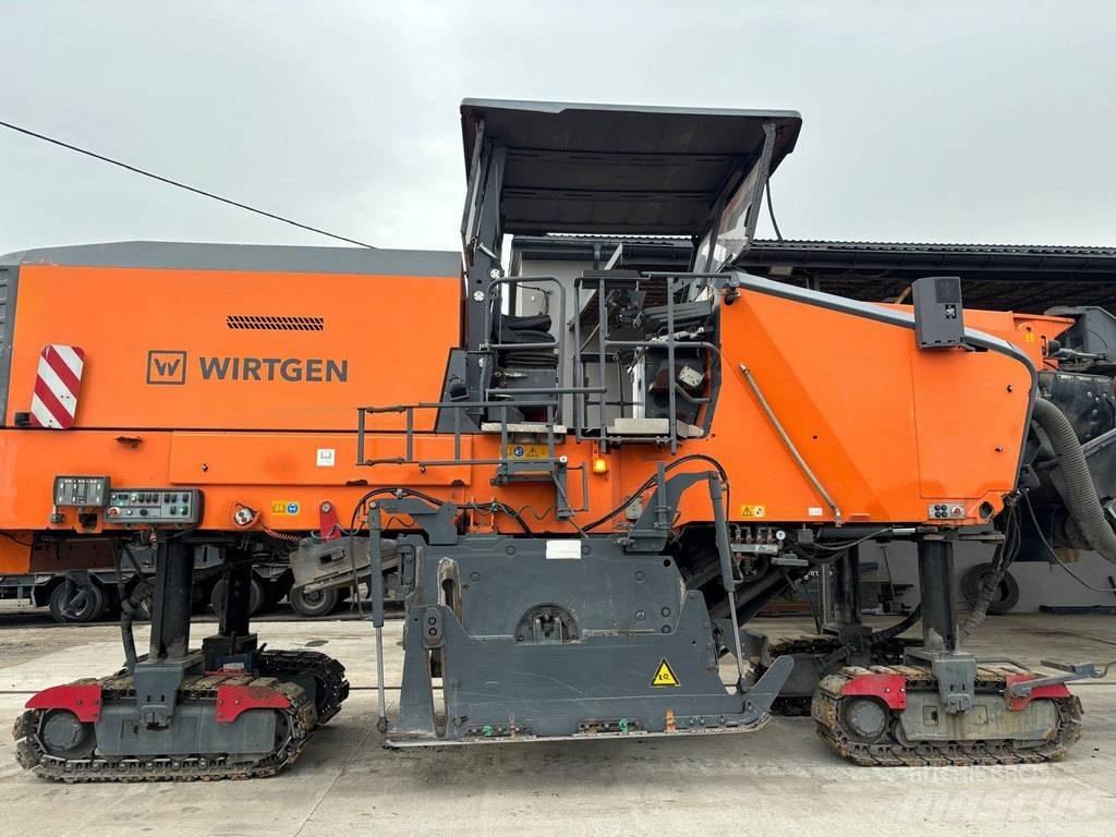 Wirtgen W 210i Asfalto šalto frezavimo technika