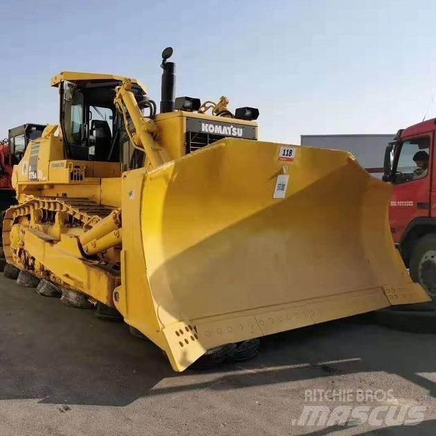 Komatsu d375a Vikšriniai buldozeriai