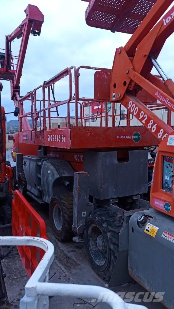 JLG 4394 RT Žirkliniai keltuvai