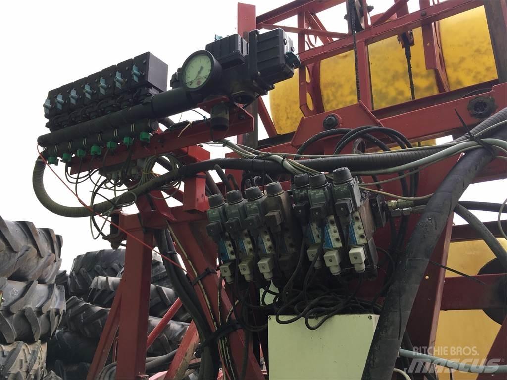 Hardi 3500 Prikabinami purkštuvai